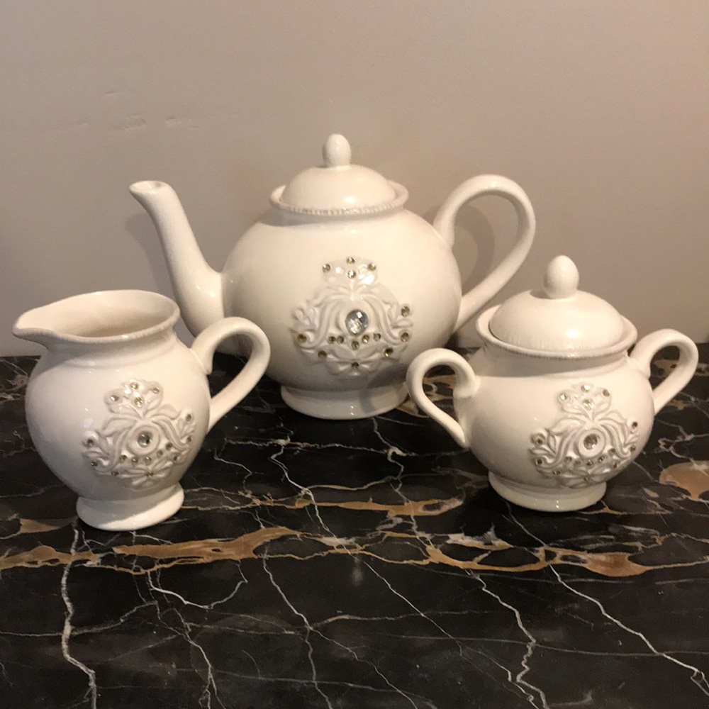 Vintage Tea Time Set
